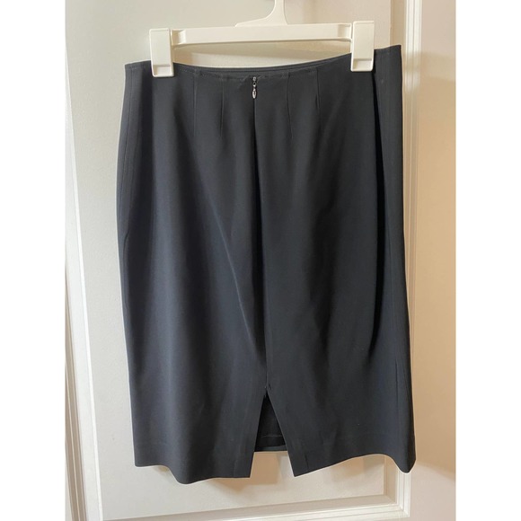 St. John Caviar Women's Small (4) Black Skirt Suit Silk - Picture 7 of 8